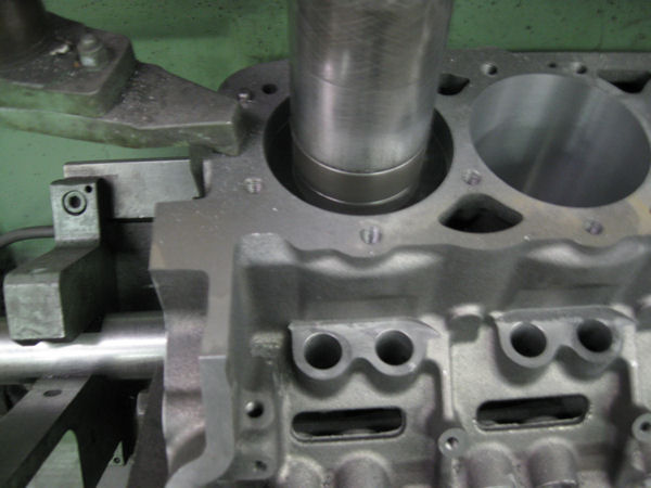 Cylinder block boring